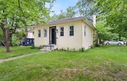 700 Church Rd, Cherry Hill Twp., NJ 08002-1450