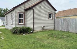 441 W AVENUE E, Lewistown, IL 61542
