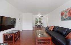 211 E GLEBE RD #C, ALEXANDRIA, VA 22305