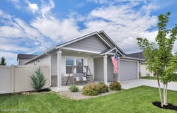 5994 W ALLIANCE ST, Rathdrum, ID 83858