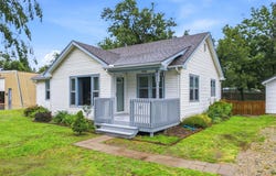 420 S McComas, Wichita, KS 67213