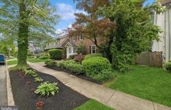 12 SERGEANT STREET, PRINCETON, NJ 08540