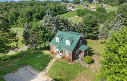 122 West Belleview Drive, Weirton, WV 26062