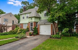 132 Lindbergh Blvd, Bloomfield Twp., NJ 07003-4500