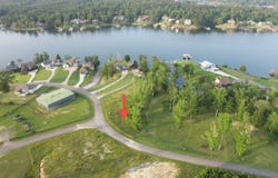 SIPSEY SHORES Dr, Jasper, AL 35503