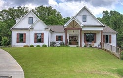 25 Stratford Way, Kingston, GA 30145