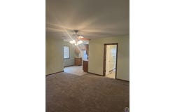1150 SW Warren AVE, Topeka, KS 66604