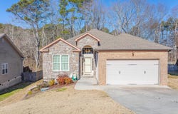 2367 Lake Mist Drive, Chattanooga, TN 37421