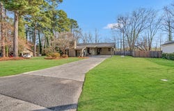 507 Riderwood Drive, DALTON, GA 30721