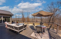 31550 Walsh Place, Edwards, MO 65326