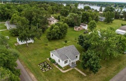 202 Lake Avenue S, Ottertail, MN 56571
