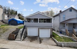 534 Mellon Ave, Baden, PA 15005