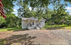 13692 Newberry Road, Blair, SC 29015