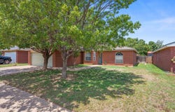 1806 79th Place, Lubbock, TX 79423