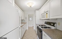 2401-, WILMINGTON, DE 19806