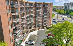 711 S River Road, Des Plaines, IL 60016
