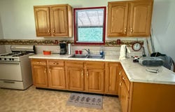9084 Centralia Rd, Sutton, WV 26601