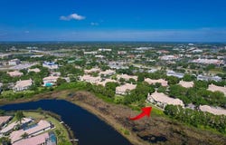 114 SW Peacock Boulevard, Port Saint Lucie, FL 34986