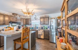 7 NW Bit Ct, Andrews, TX 79714