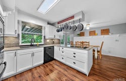 42 Constellation Hill, St Peters, MO 63376