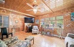827 Michigan, Ishpeming, MI 49849
