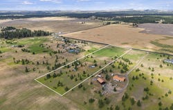 13952 N Dover Rd, Nine Mile Falls, WA 99026