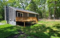147 Beach Lane, Dingmans Ferry, PA 18328