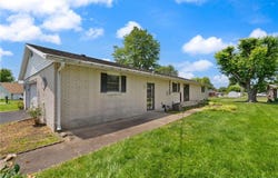 2046 West Bob White Drive, Scottsburg, IN 47170