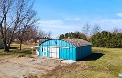 301 S Mechanic St, Brighton, IA 52540