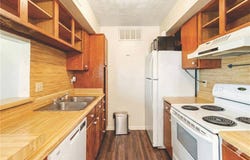 4441 Old College Road, Bryan, TX 77801