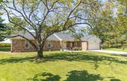 5532 Arrowhead Drive, Greenfield, IN 46140