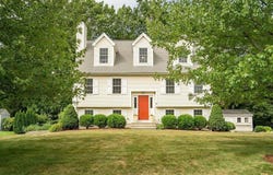 6 Sequoia Dr, Wilmington, MA 01887
