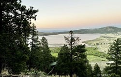 895 S Ridgepoint Dr, Panguitch Lake, UT 84759