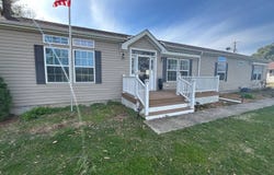 1081 County Road 1850 E, Fairfield, IL 62837