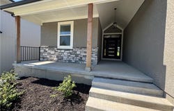 22415 87th Terrace, Lenexa, KS 66227