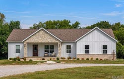1542 Troy Ofallon Road, Troy, IL 62294