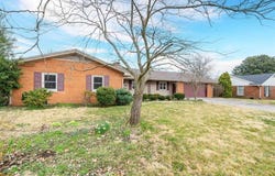 2429 Spencer Dr., Owensboro, KY 42301-0000