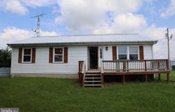 253 CHESHIRE RD, INWOOD, WV 25428