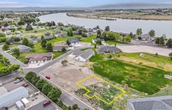 41 & 42 Lakeside Loop, Burley, ID 83318