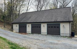 1426 Kingwood Pike, Morgantown, WV 26508