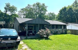 3904 Michael Dr, Cincinnati, OH 45255