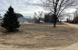 32022 Cusick St, Burbank, SD 57010