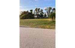 1734 Coral Point Dr lot: 0220, CAPE CORAL, FL 33990