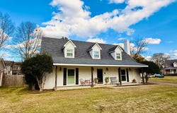 5 Primrose Ln, Natchez, MS 39120