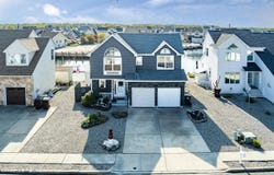 22 Toppinglift Drive, Bayville, NJ 08721