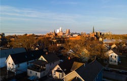 W 33rd Street, Cleveland, OH 44113