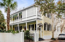 25 Logan Street, Charleston, SC 29401