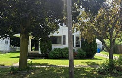 9 Cole Street, Quincy, MI 49082