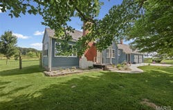 23035 Dubois Blacktop Road, Dubois, IL 62831