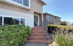 Brighton RD, PACIFICA, CA 94044